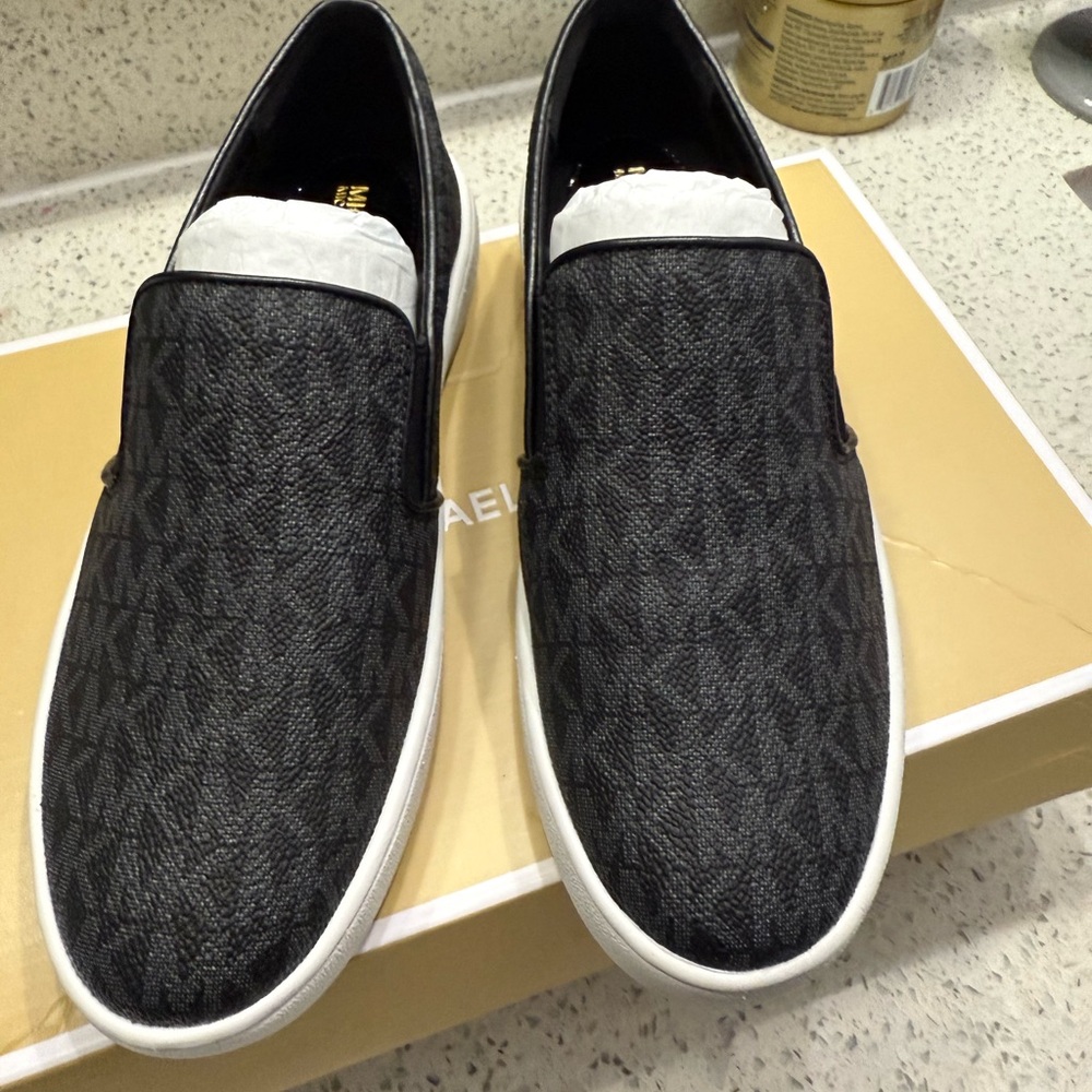 Michael Kors Black Loafers Slip-On Shoes